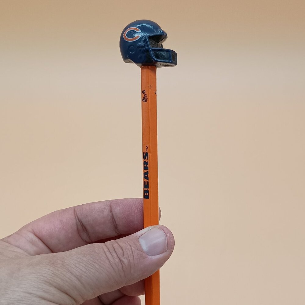 Rare Vintage - Not Used - NFL - Chicago Bears - Russ Pencil With Attached Helmet